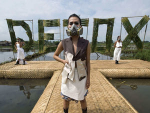 detox catwalk greenpeace